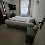 Hotel Landhotel Solmser Hof 2*