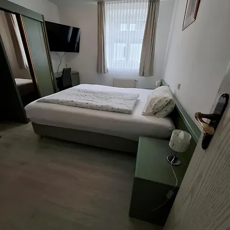 Hotel Solmser Hof Gbr 2*