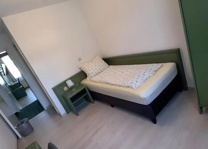 Solmser Hof Hotel 2*